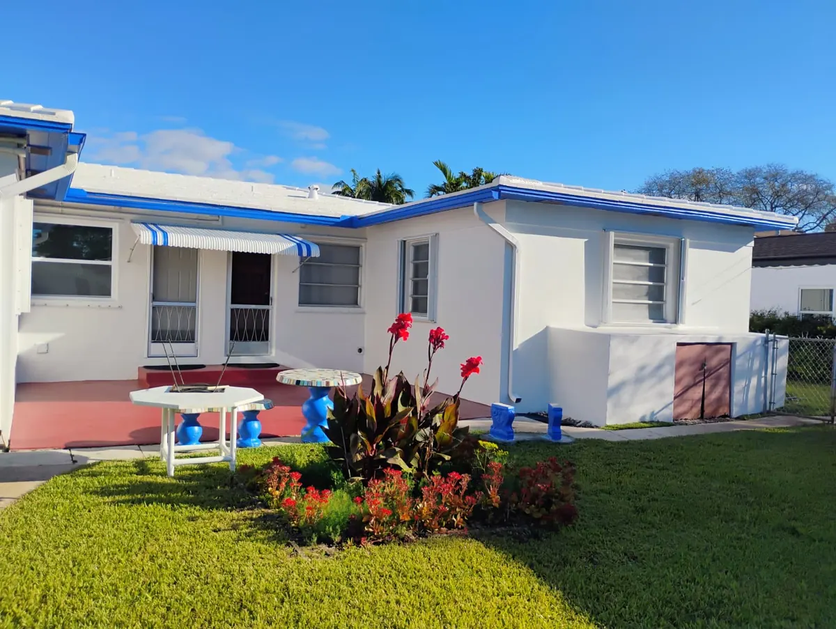Exterior Repaint & Trim — Coral Gables, FL